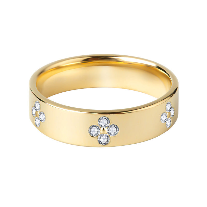 Four Leaf Clover Moissanite  Band