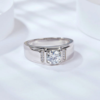 Luther Men' s Moissanite Ring 1.0 ct